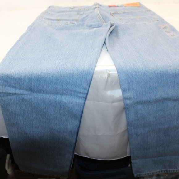 NEW Levi's Red Tag 550 Relaxed 38x34 - Picture 9 of 12